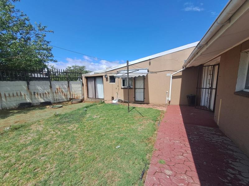 3 Bedroom Property for Sale in Sasolburg Free State